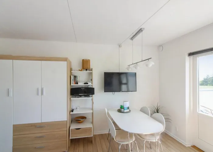 Annemai - 500m From The Sea By Interhome Apartamento Allinge-Sandvig